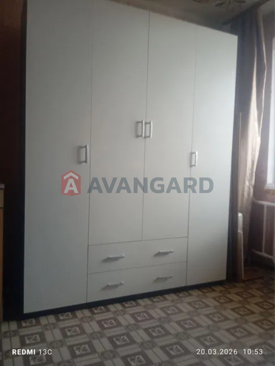 1 ��. ��������, 37/-/9 ��. �., 8/9 ������ ���� 2