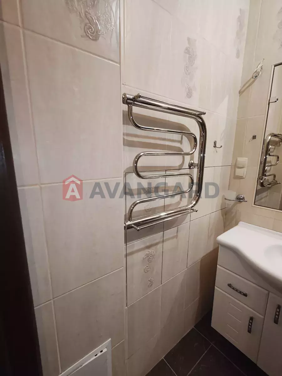 4 ����. ��������, 101/-/9 ��. �., 6/17 ���� ���� 20