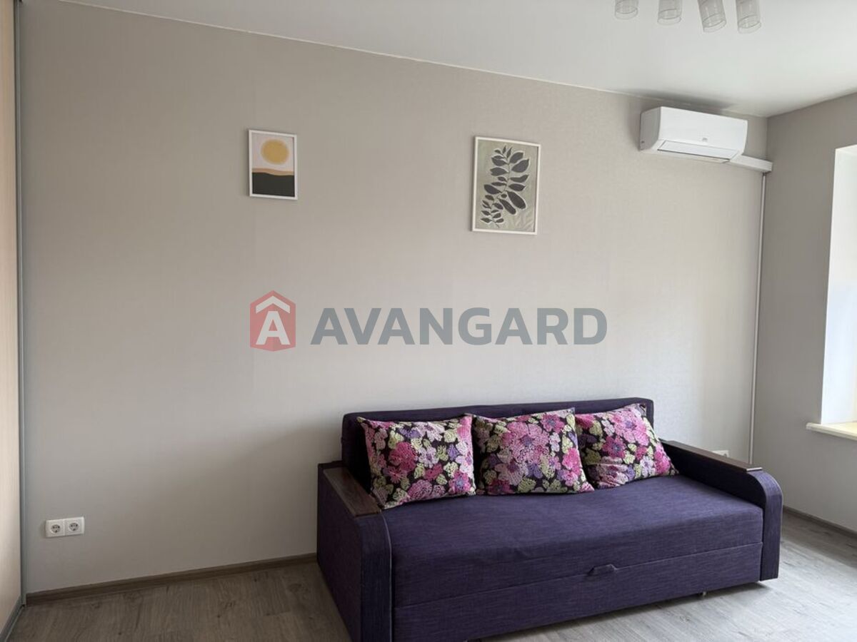 1 ��. ��������, 34/-/10 ��. �., 9/11 ������ ���� 3