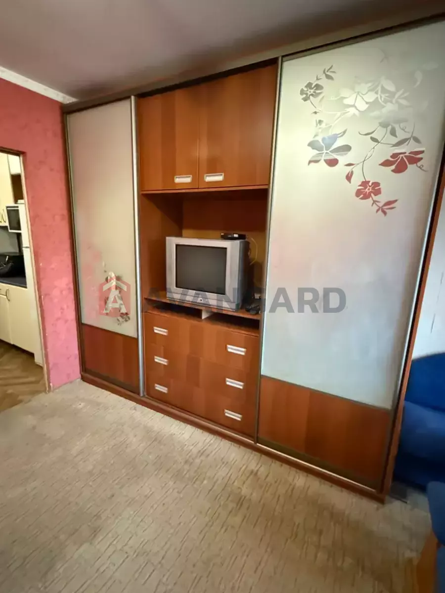 1 ��. ��������, 22/-/- ��. �., 3/9 ������ ���� 12