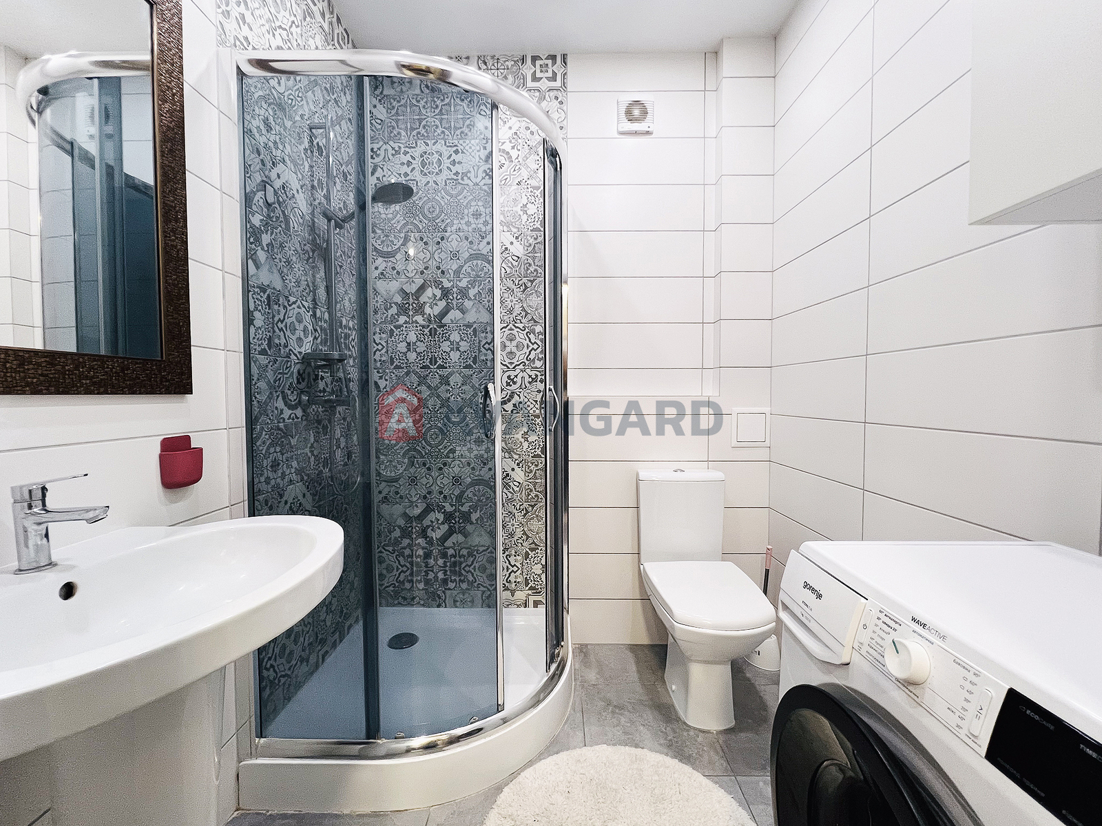 1 ����. ��������, 44/-/- ��. �., 4/10 ���� ���� 18