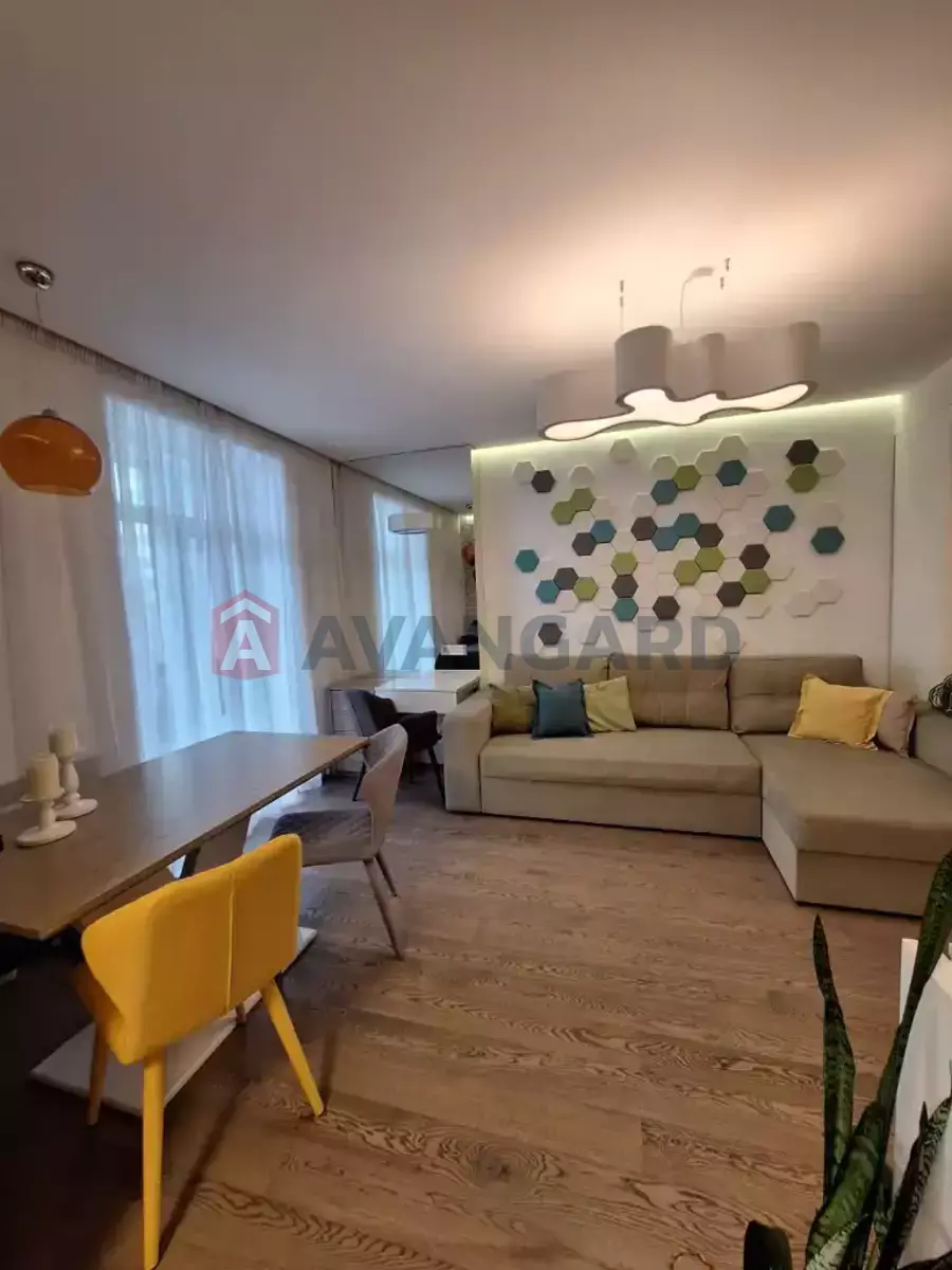 1 ��. ��������, 35/-/- ��. �., 3/5 ������ ���� 6