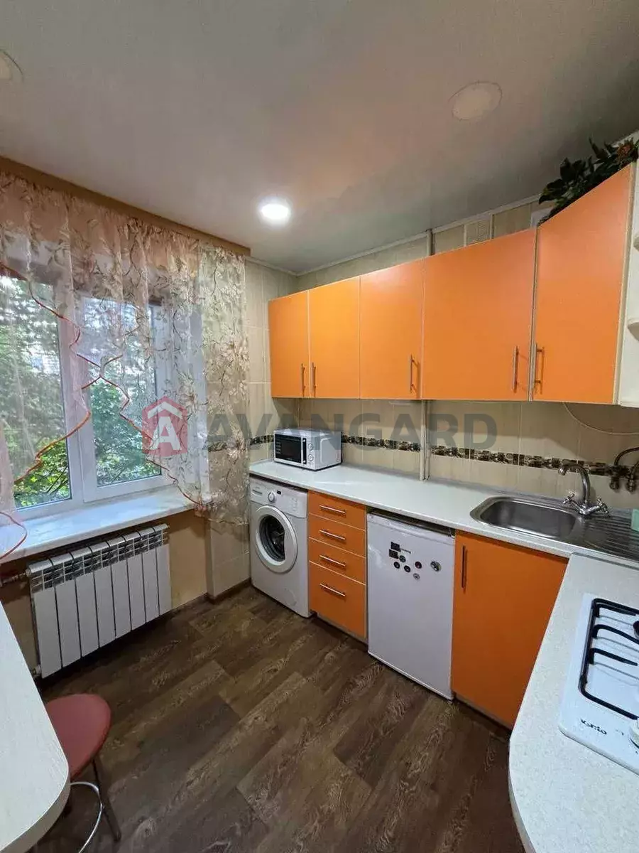 1 . , 35/-/7 . ., 3/5   4