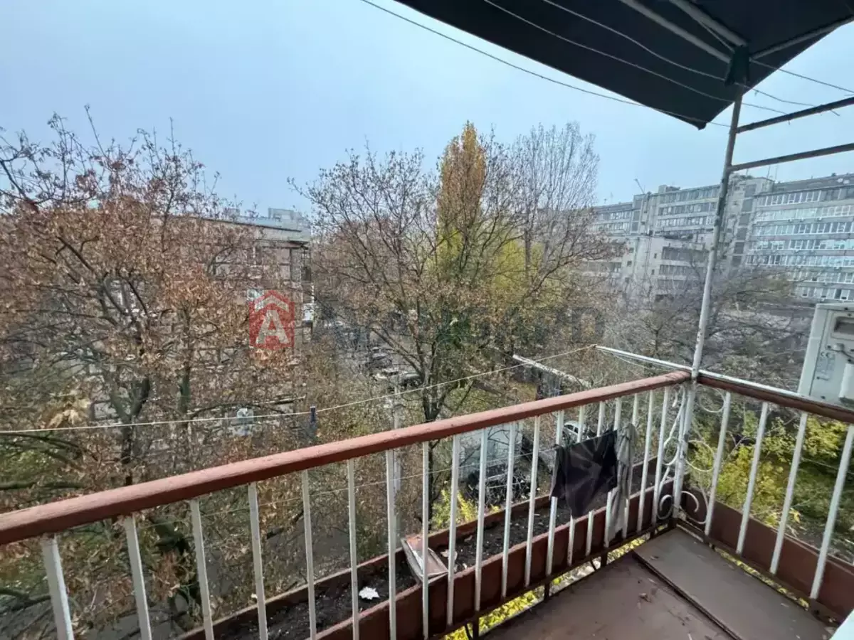 2 . , 42/-/- . ., 5/5   10