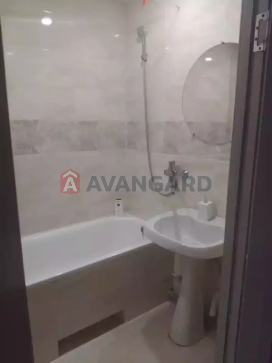 2 ��. ��������, 56/-/9 ��. �., 3/9 ������ ���� 4