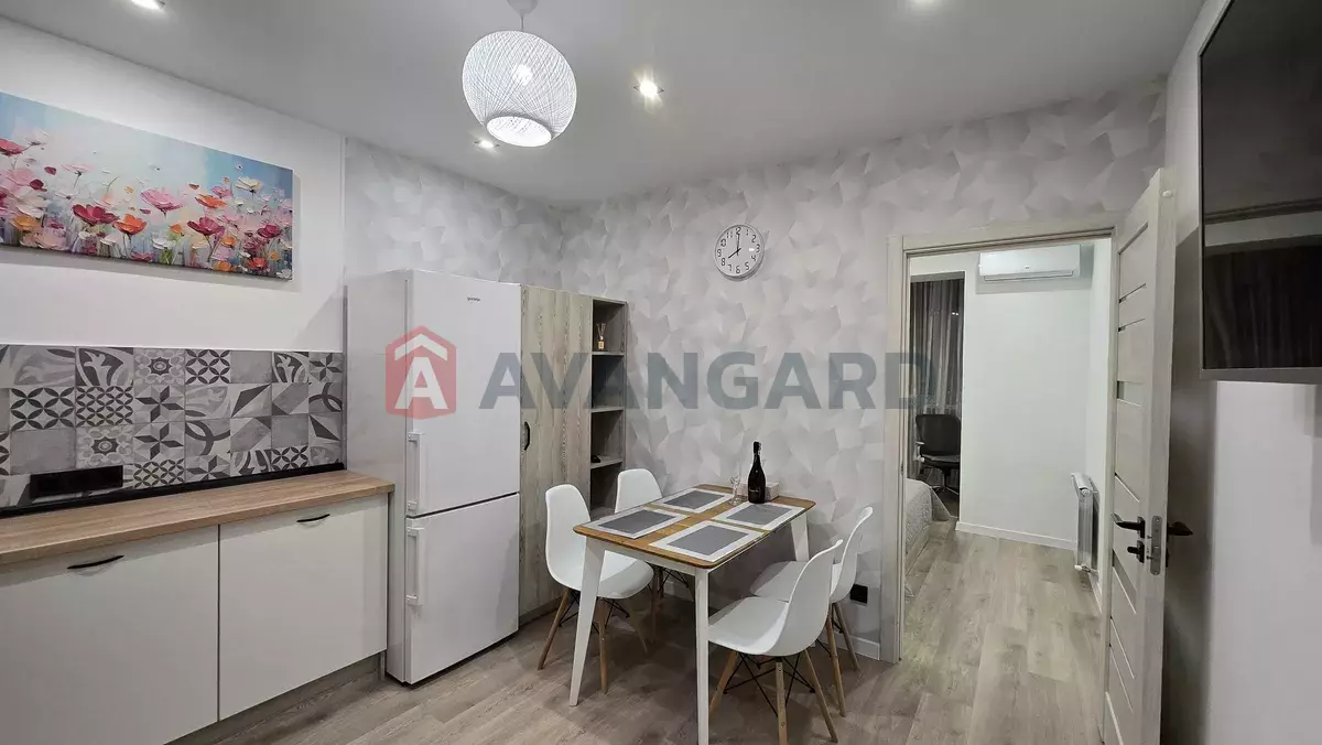 2 ����. ��������, 60/-/14 ��. �., 9/12 ���� ���� 11