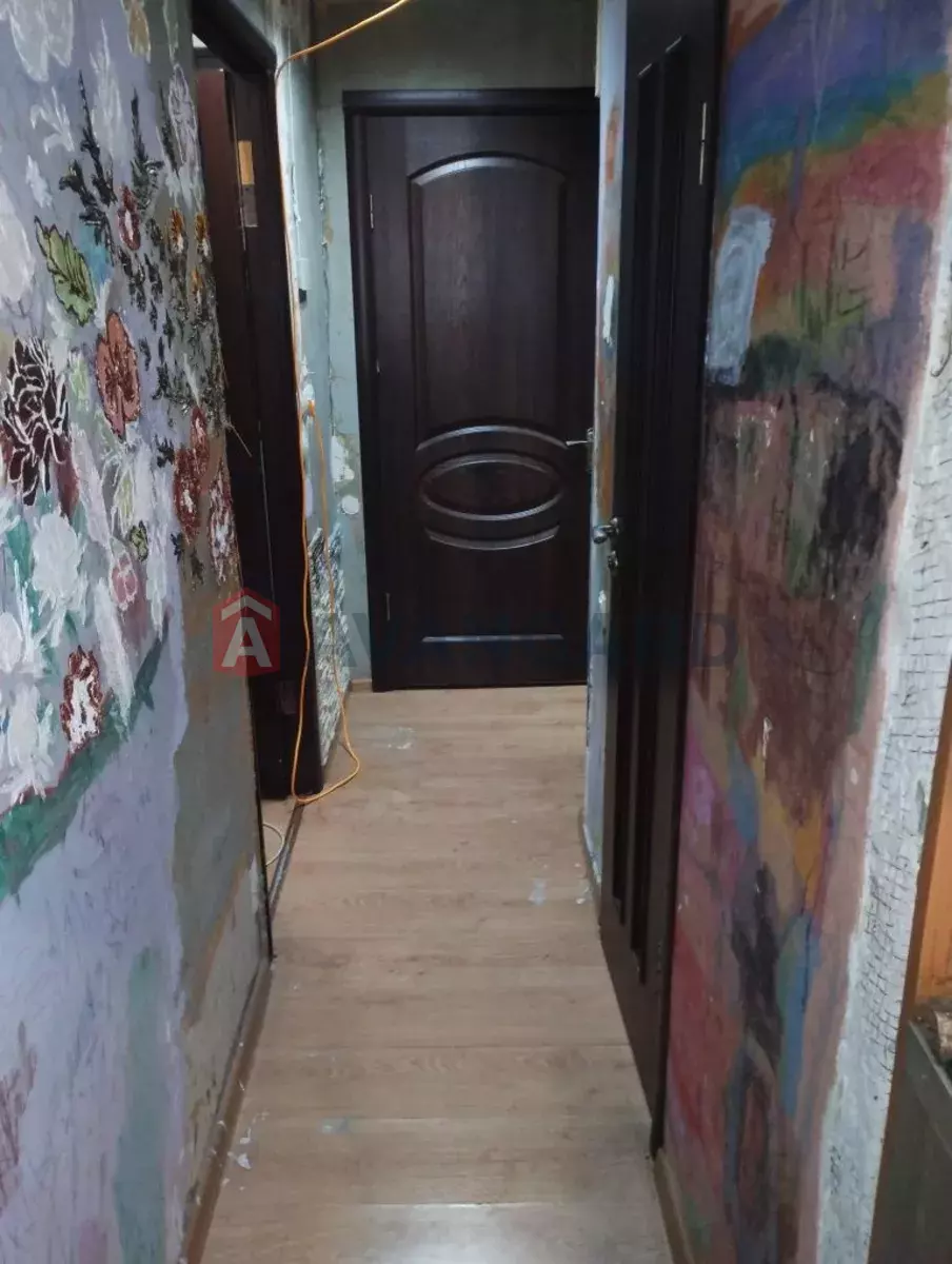 1 ��. ��������, 30/-/5 ��. �., 9/9 ������ ���� 12