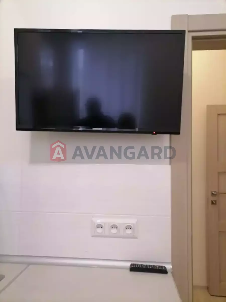 3 ��. ��������, 65/-/- ��. �., 3/3 ������ ���� 9