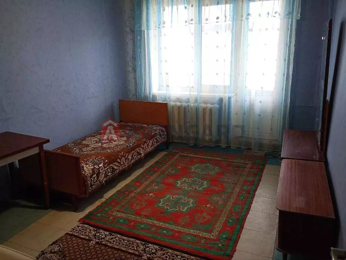 3 ��. ��������, 70/-/9 ��. �., 9/9 ������ ���� 2