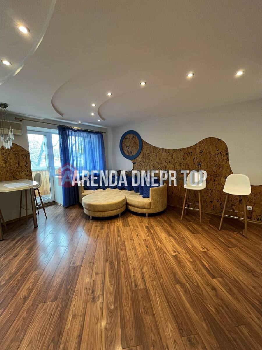 2 . , 45/-/- . ., 4/5   5