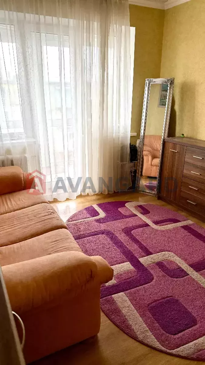 1 ����. ��������, 37/-/10 ��. �., 5/5 ���� ���� 7