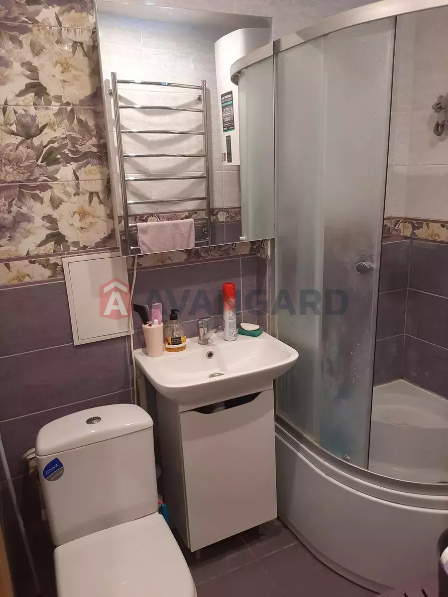 1 ����. ��������, 12/-/6 ��. �., 3/5 ���� ���� 7