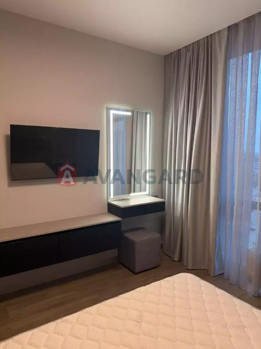 2 ��. ��������, 46/25/15 ��. �., 9/10 ������ ���� 8