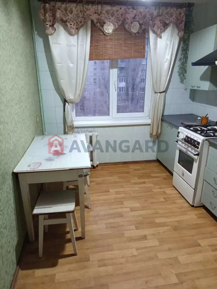 2 . , 51/28/6 . ., 8/9   2