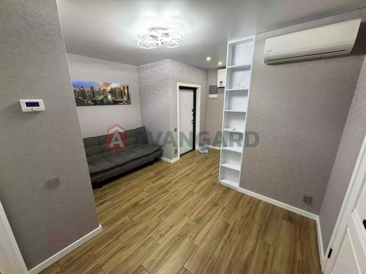 2 ��. ��������, 48/-/- ��. �., 5/10 ������ ���� 1