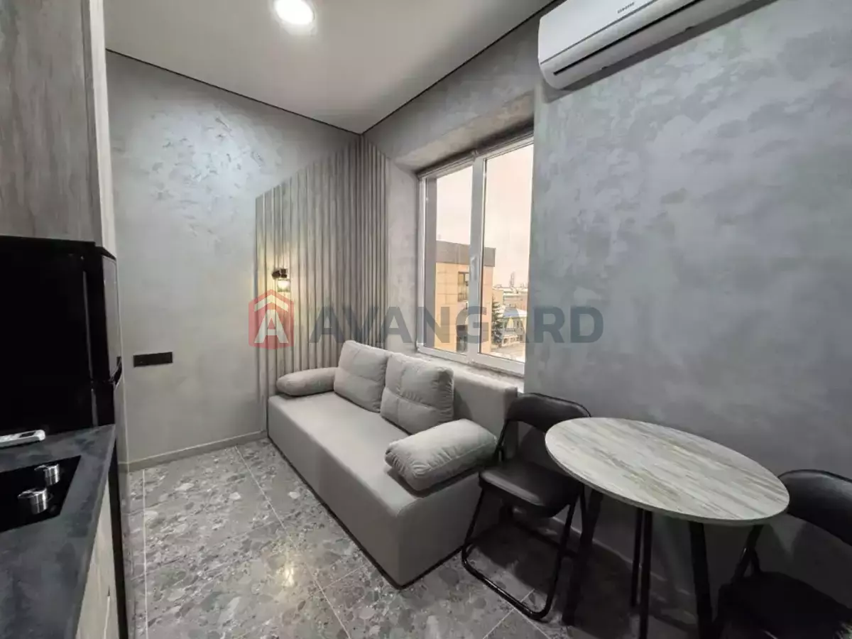 1 ��. ��������, 16/10/5 ��. �., 4/4 ������ ���� 1