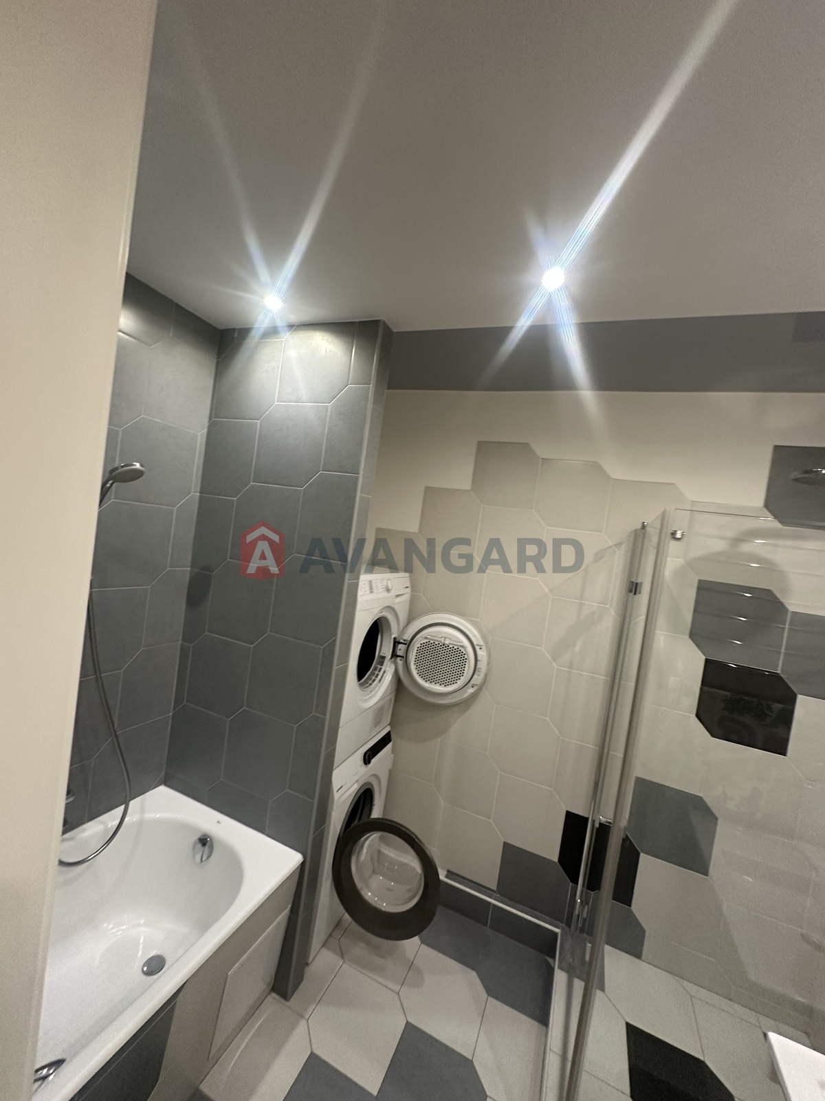 2 ��. ��������, 84/-/20 ��. �., 23/25 ������ ���� 5