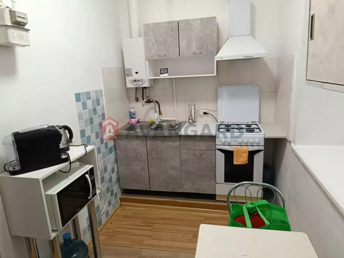 1 ��. ��������, 32/-/7 ��. �., 1/1 ������ ���� 1