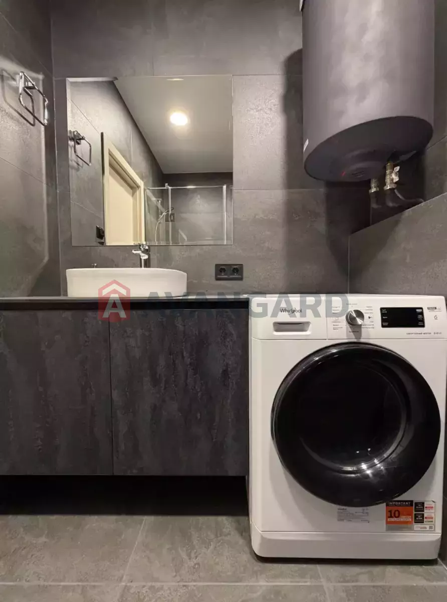 2 ��. ��������, 60/40/15 ��. �., 16/17 ������ ���� 14