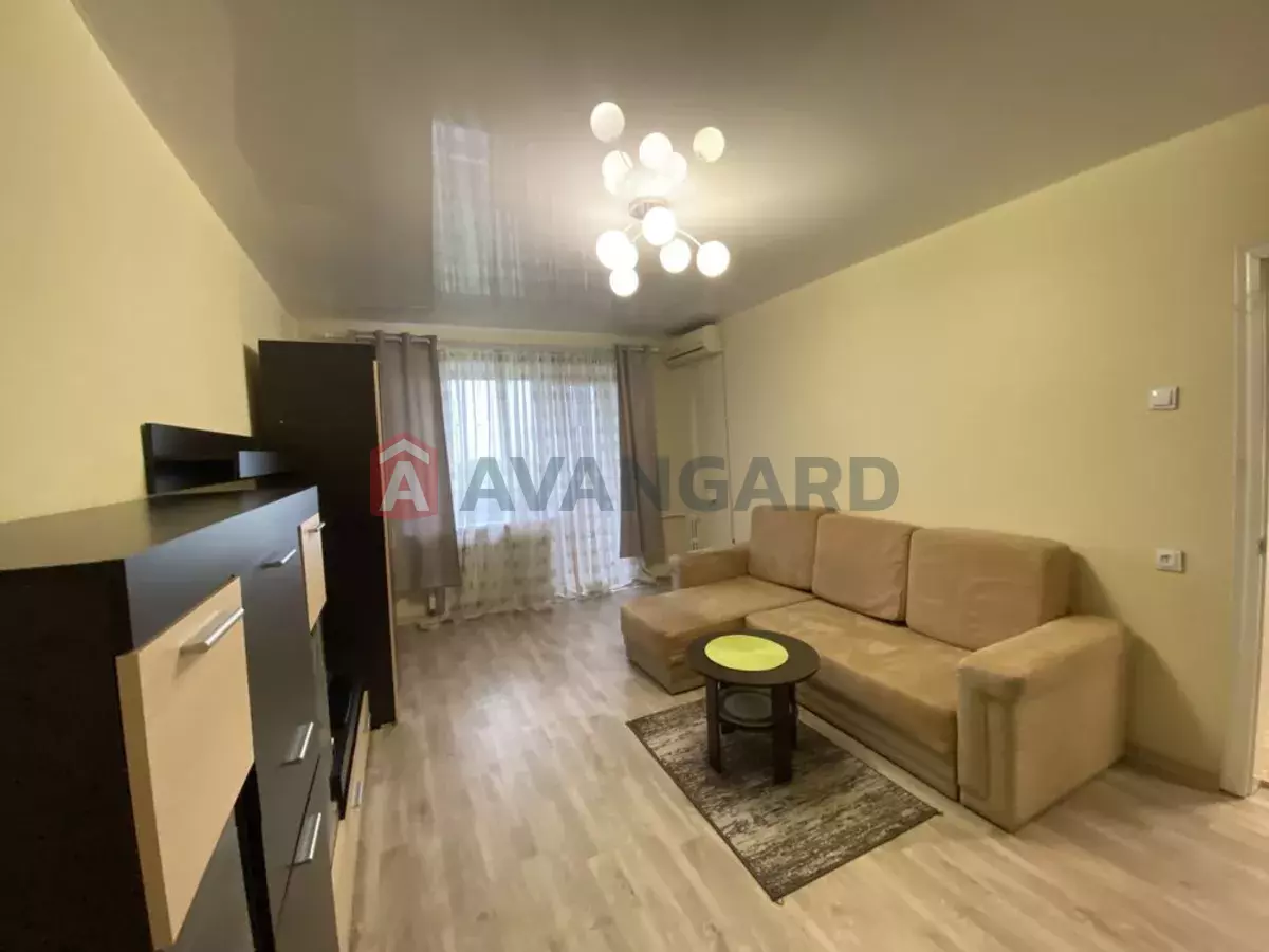 1 ��. ��������, 38/-/8 ��. �., 9/9 ������ ���� 5