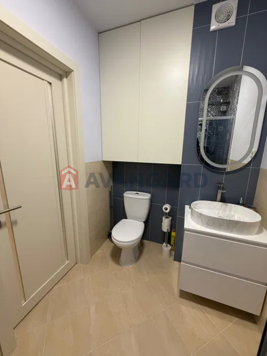 1 ����. ��������, 44/-/15 ��. �., 6/10 ���� ���� 4