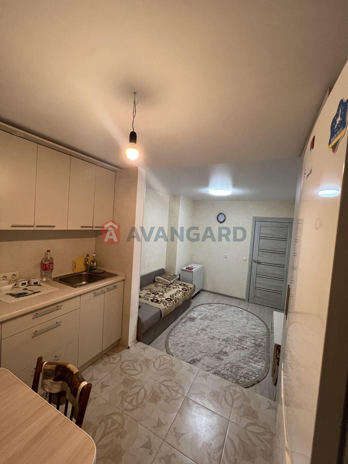 1 ��. ��������, 43/-/12 ��. �., 18/25 ������ ���� 4