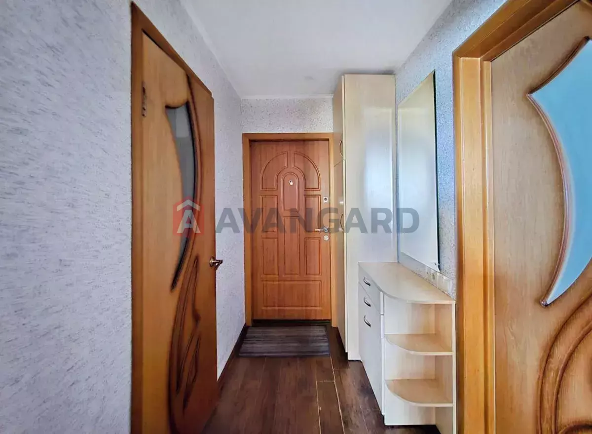 1 ��. ��������, 38/17/12 ��. �., 15/16 ������ ���� 8