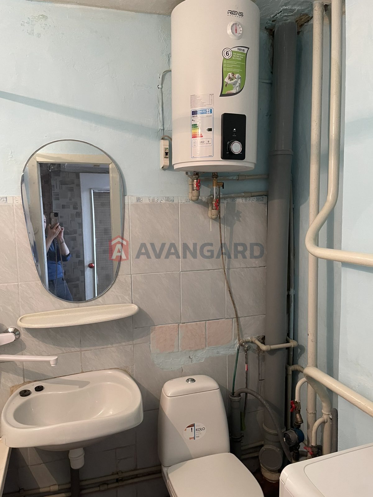 1 ��. ��������, 40/22/7 ��. �., 8/14 ������ ���� 4