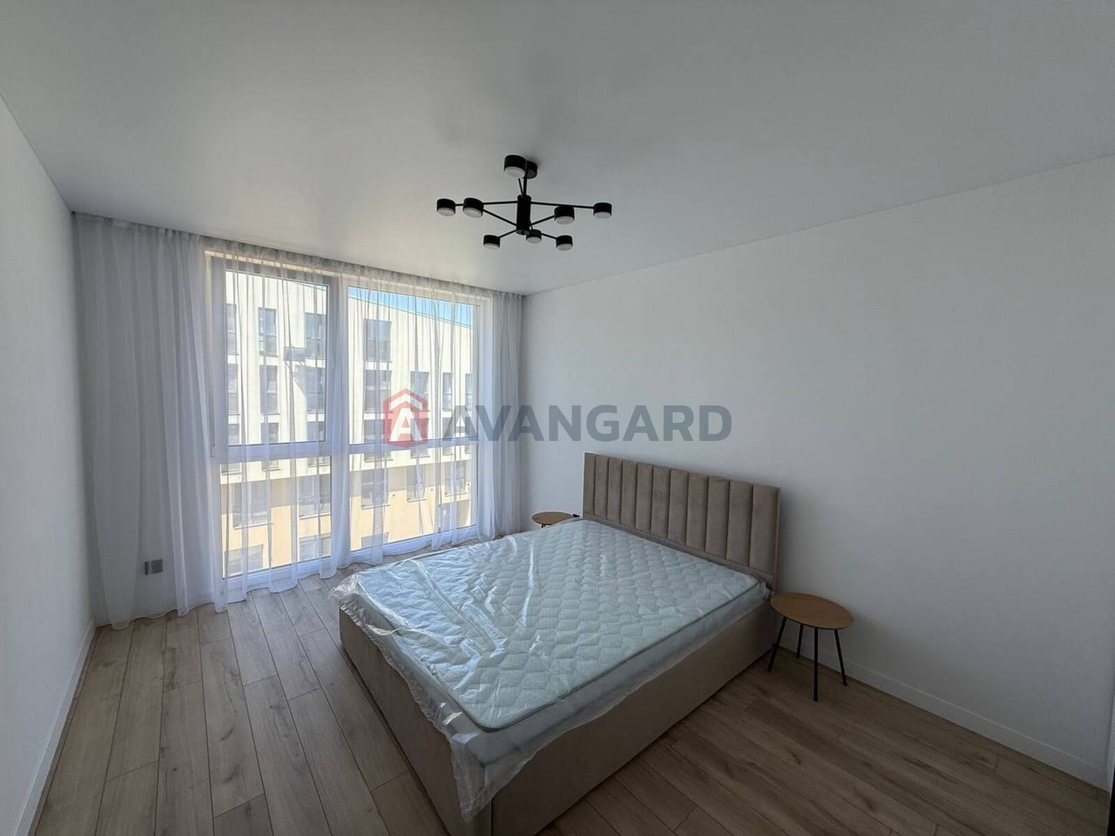 1 ��. ��������, 43/16/14 ��. �., 4/5 ������ ���� 21