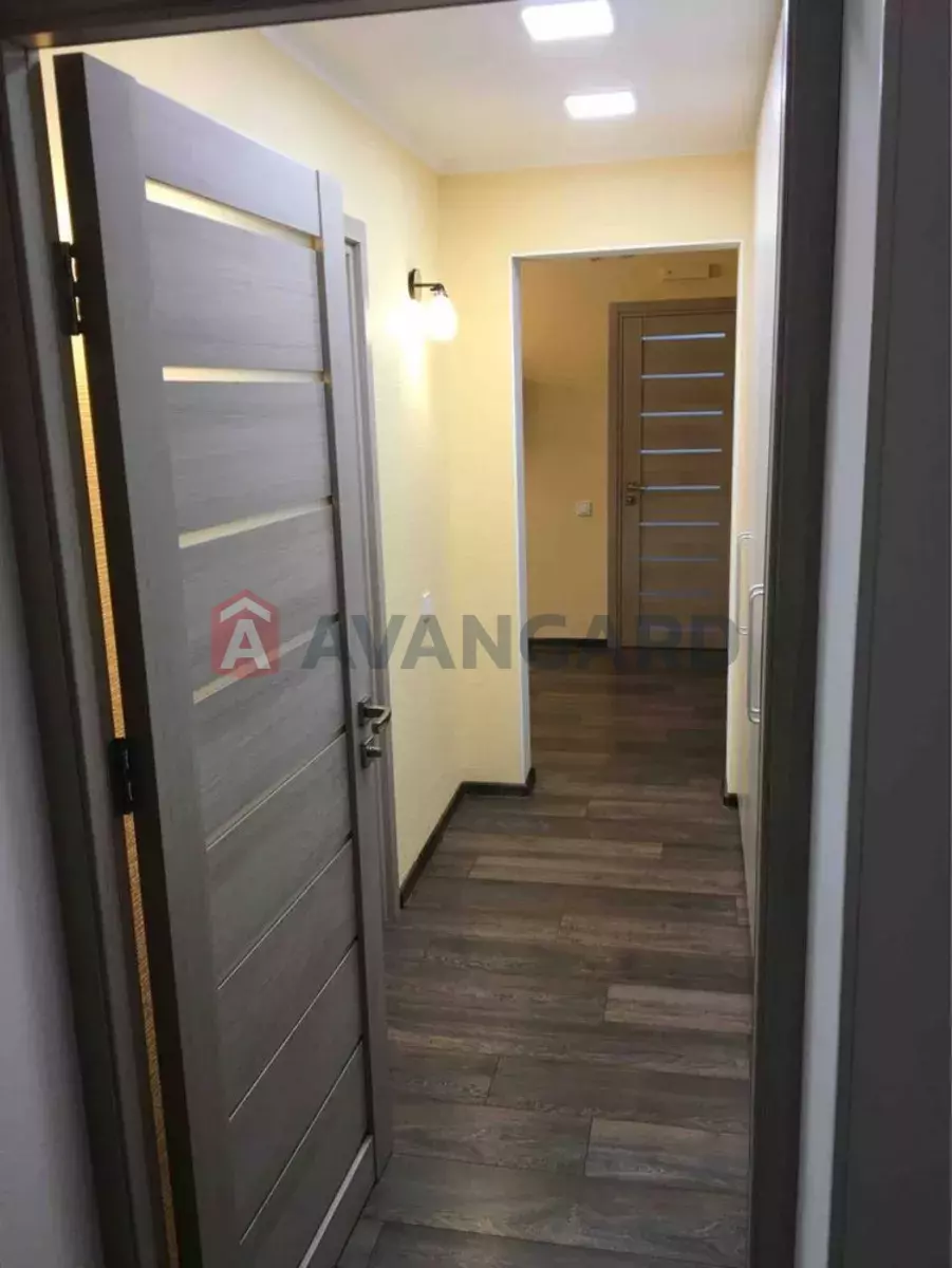 3 . , 56/-/7 . ., 2/9   7