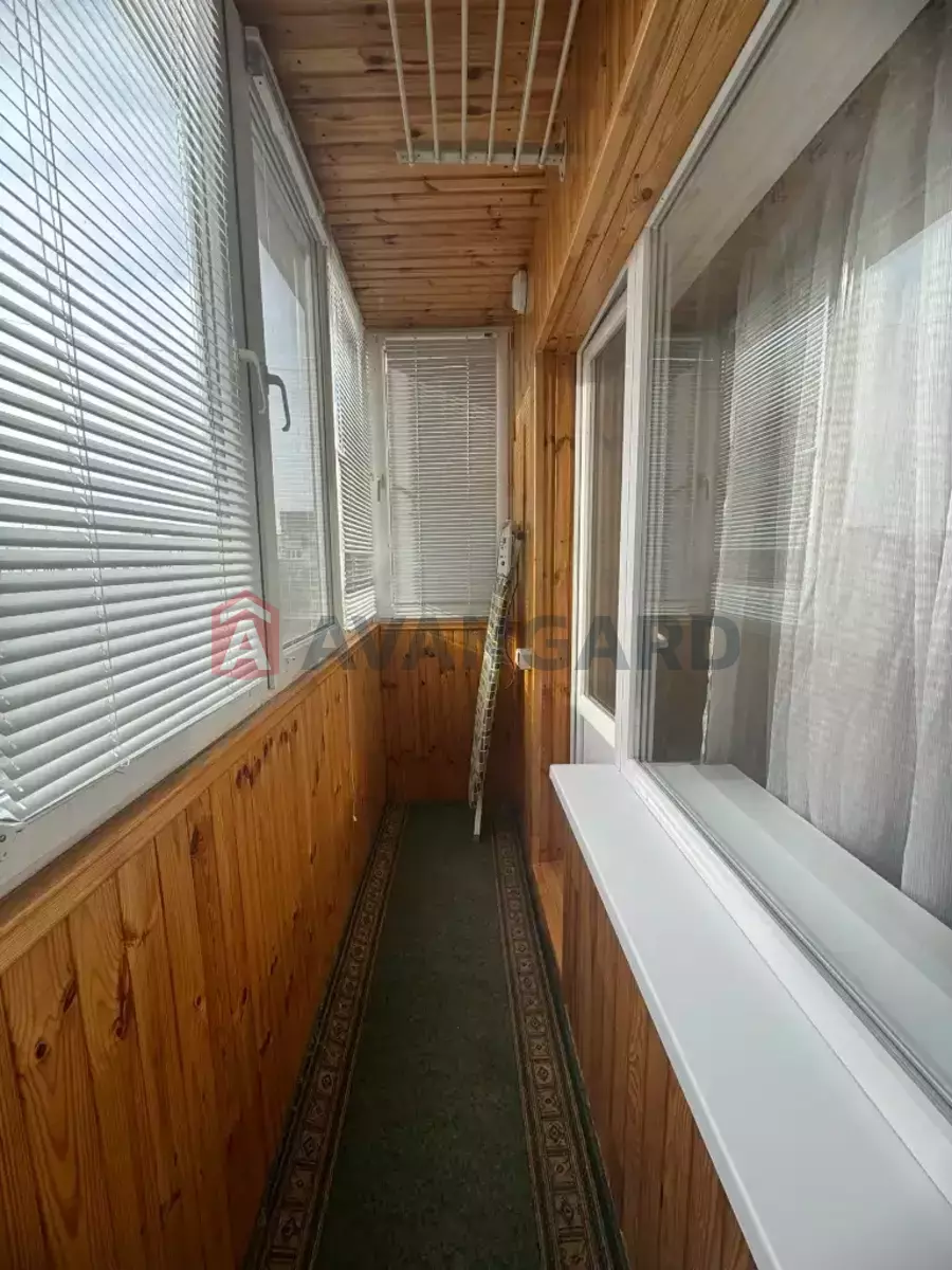 1 . , 40/-/- . ., 8/9   19