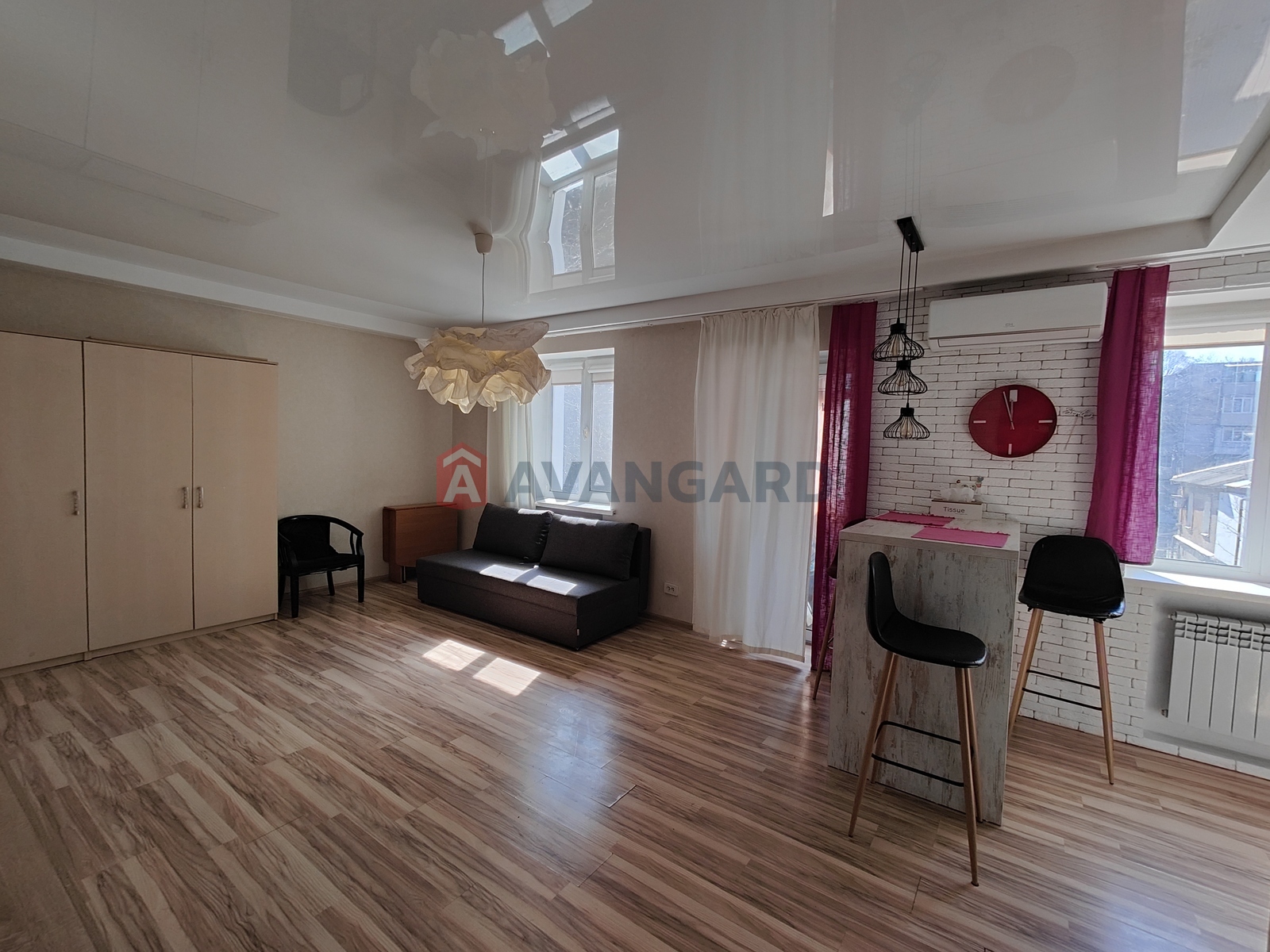 2 ����. ��������, 48/30/7 ��. �., 3/4 ���� ���� 4