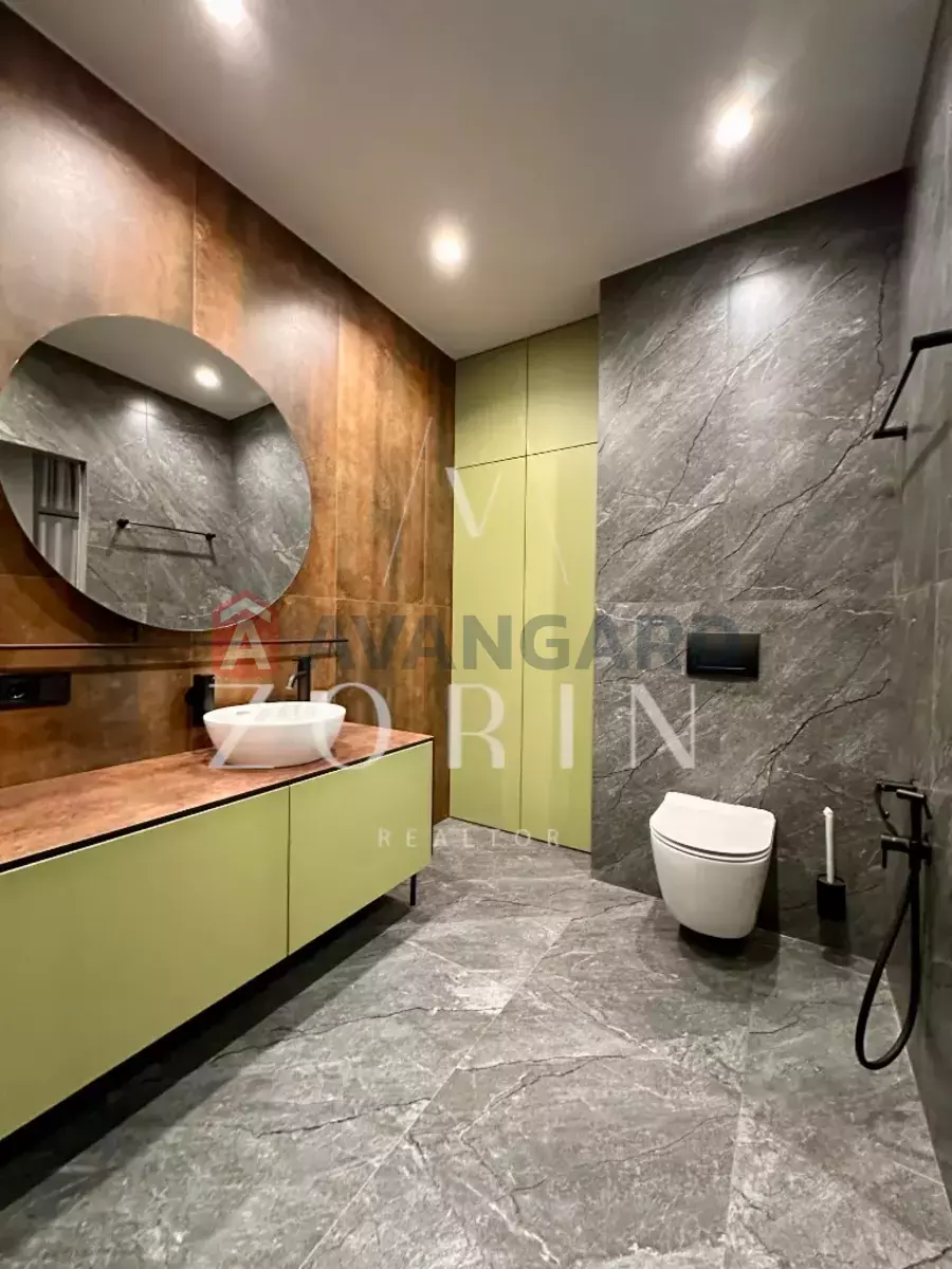 3 ����. ��������, 67/-/19 ��. �., 18/26 ���� ���� 20