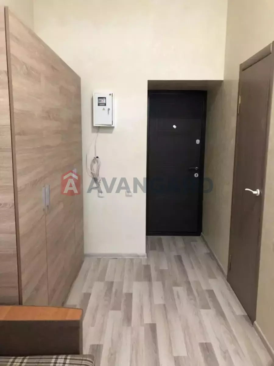 1 ����. ��������, 25/-/6 ��. �., 2/3 ���� ���� 7