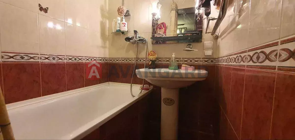 3 . , 64/46/8 . ., 6/9   7