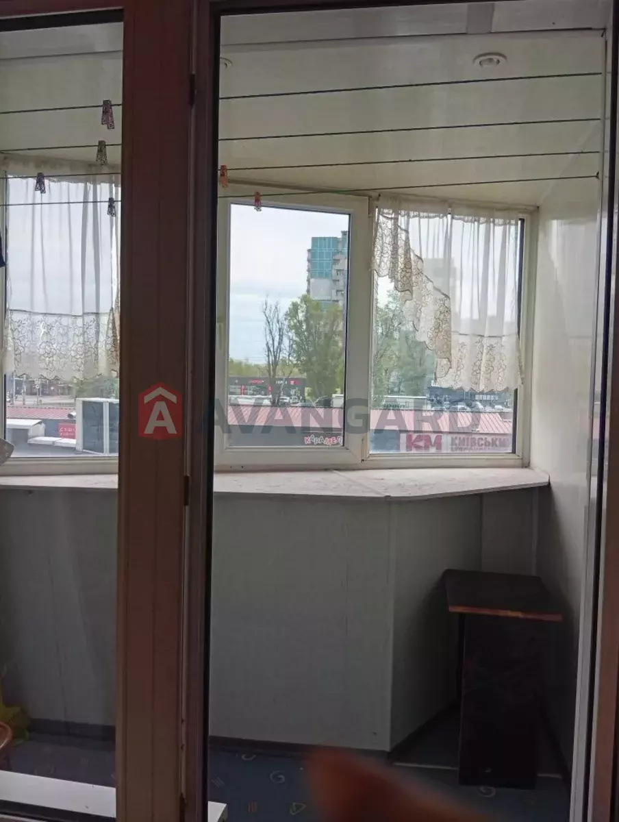 3 ��. ��������, 65/-/10 ��. �., 2/9 ������ ���� 4