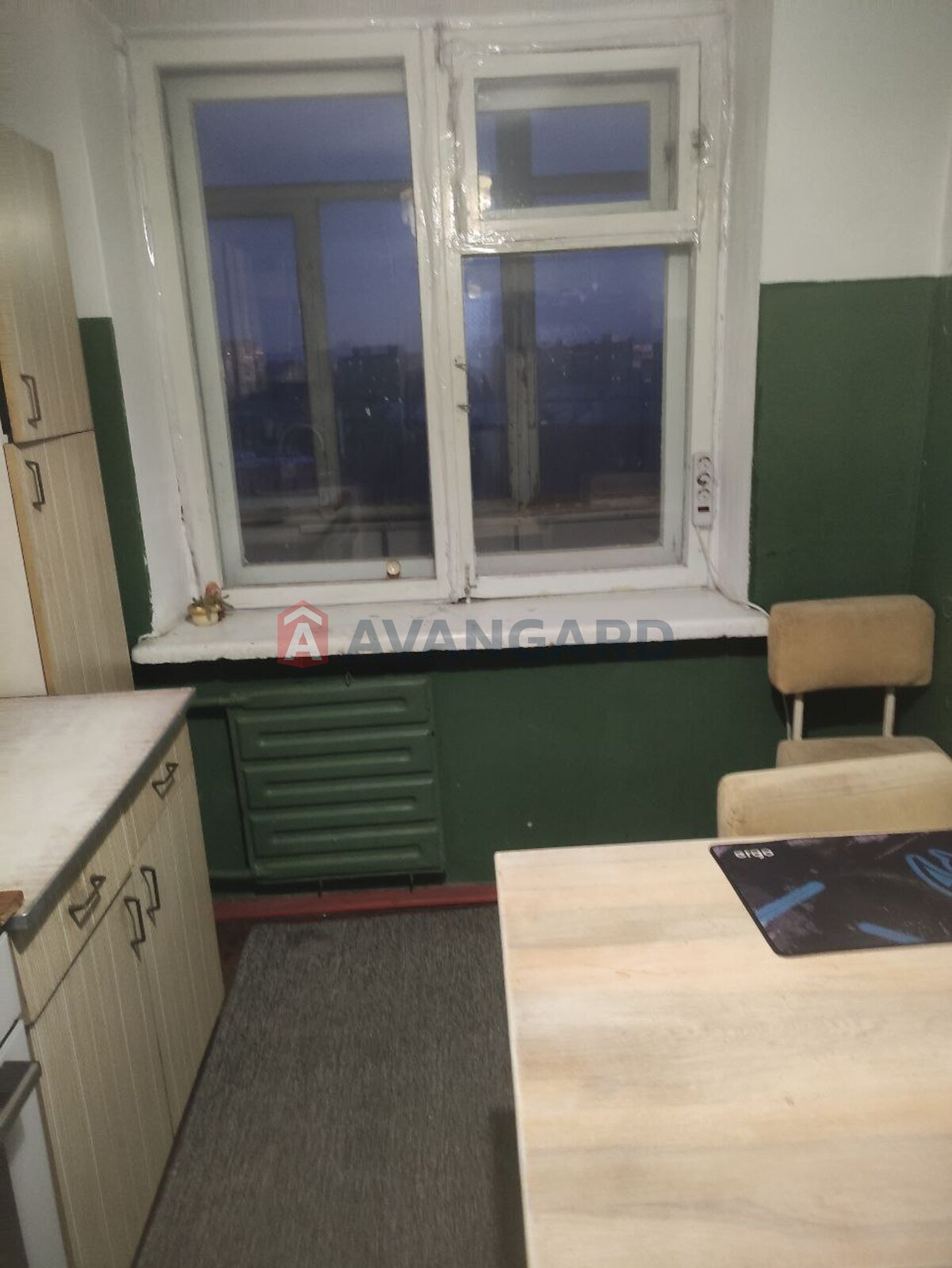 2 ��. ��������, 65/-/7 ��. �., 8/14 ������ ���� 16