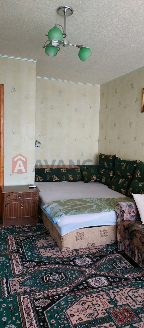 2 ��. ��������, 48/28/7 ��. �., 9/9 ������ ���� 4