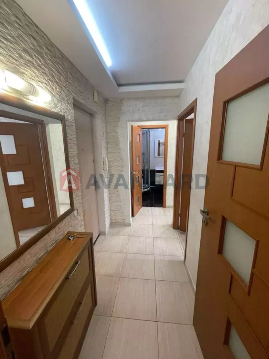 3 ����. ��������, 60/-/8 ��. �., 1/9 ���� ���� 9