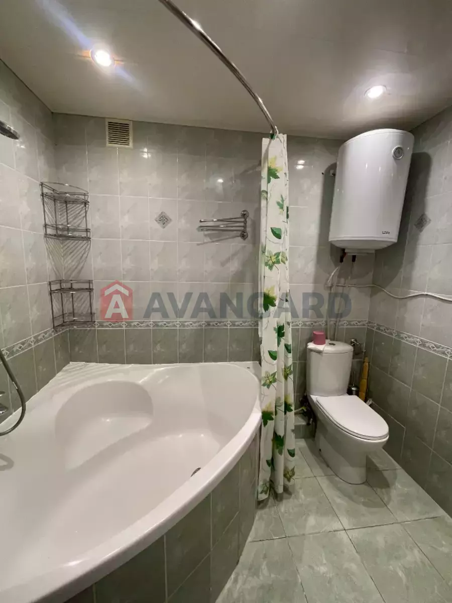 3 ��. ��������, 79/-/10 ��. �., 5/9 ������ ���� 11