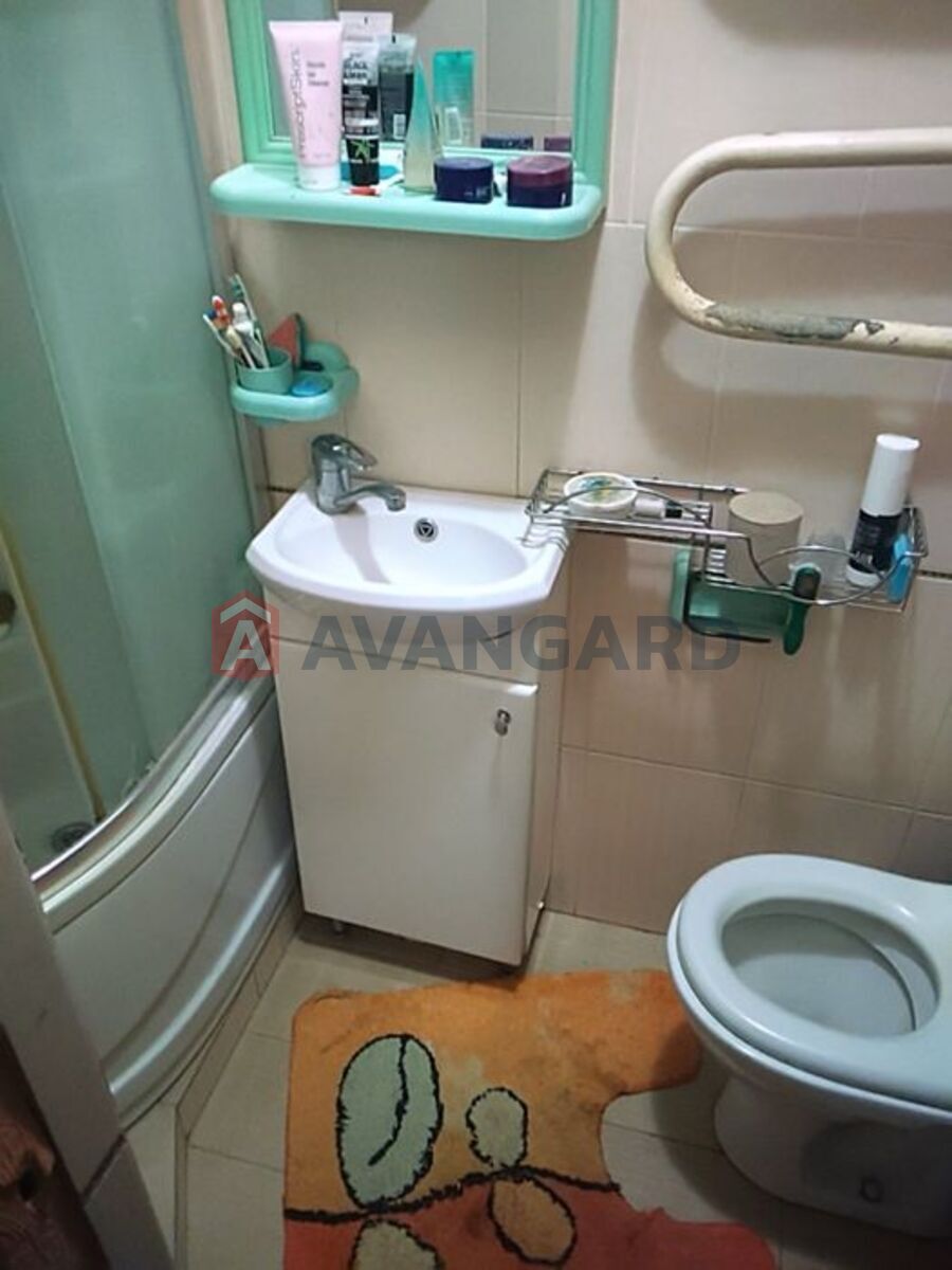 1 ����. ��������, 24/-/4 ��. �., 4/9 ���� ���� 3