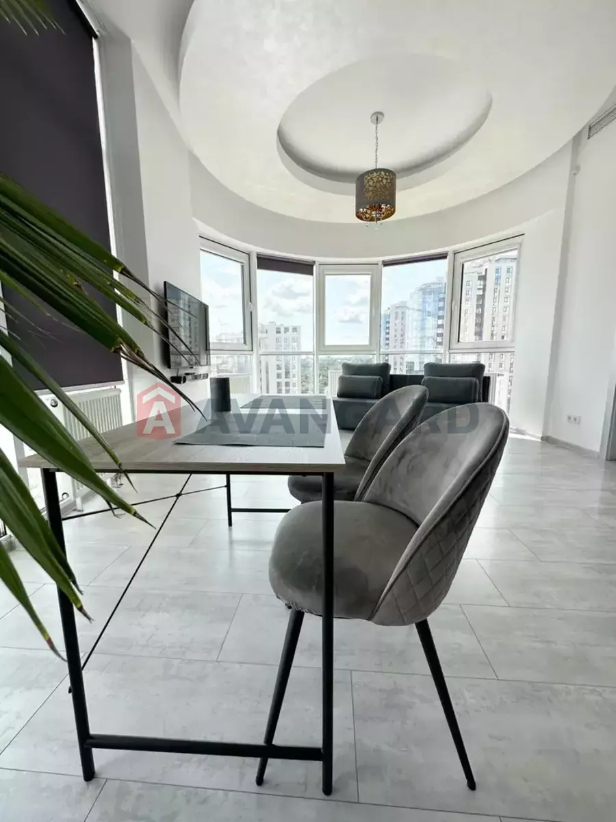 3 ��. ��������, 90/80/25 ��. �., 15/22 ������ ���� 1