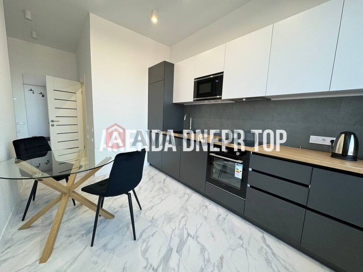 1 . , 40/-/- . ., 18/23   10