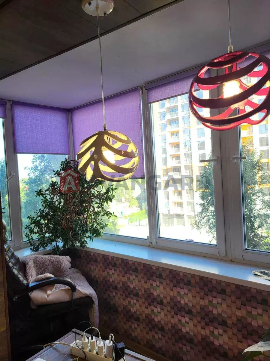 2 ��. ��������, 55/-/8 ��. �., 4/9 ������ ���� 6