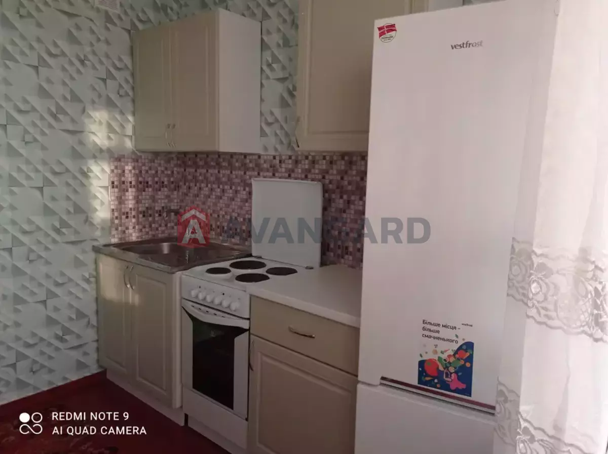 1 ��. ��������, 38/-/8 ��. �., 9/14 ������ ���� 1