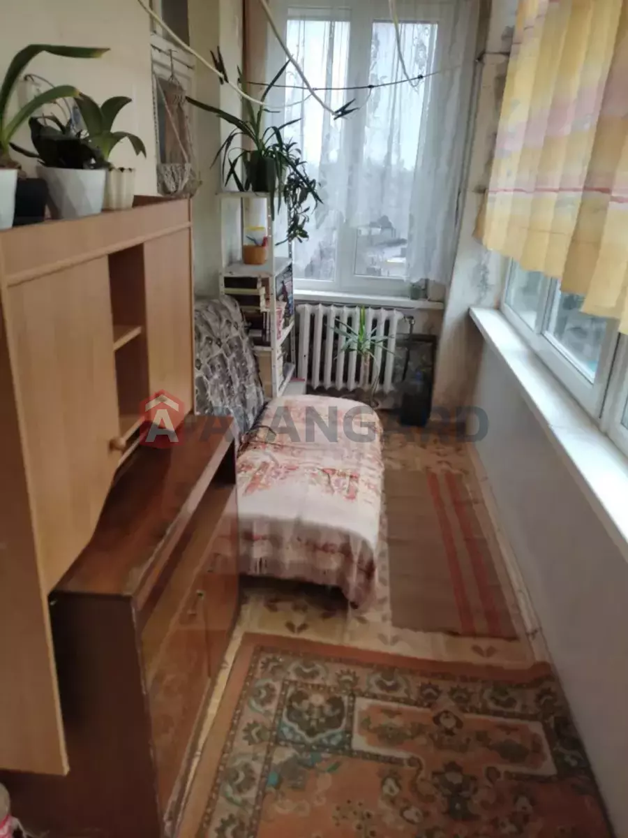 2 ��. ��������, 53/30/10 ��. �., 4/4 ������ ���� 14