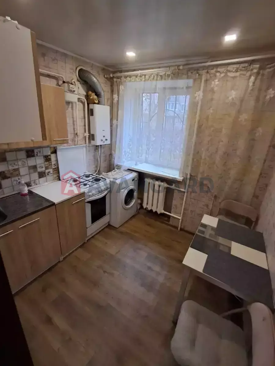 1 ��. ��������, 31/18/6 ��. �., 1/5 ������ ���� 2