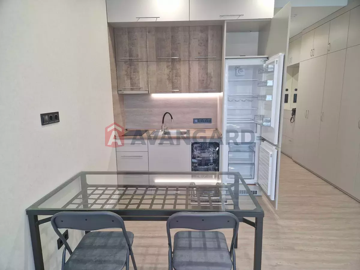 1 ��. ��������, 31/-/12 ��. �., 6/28 ������ ���� 8