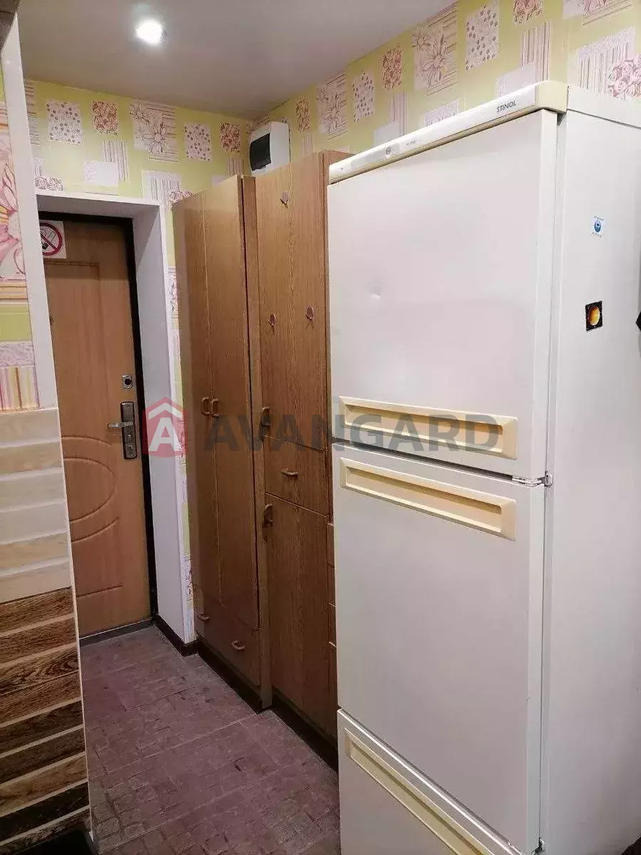 1 ��. ��������, 15/-/4 ��. �., 6/14 ������ ���� 10