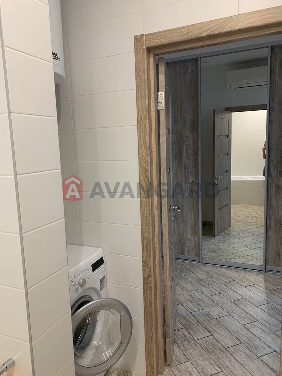 1 ����. ��������, 30/-/- ��. �., 8/24 ���� ���� 6